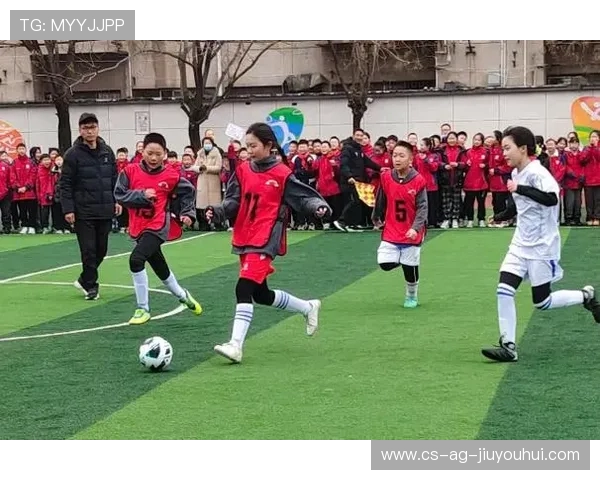 校长杯足球赛激烈角逐展现运动风采 提升校园体育文化全面发展